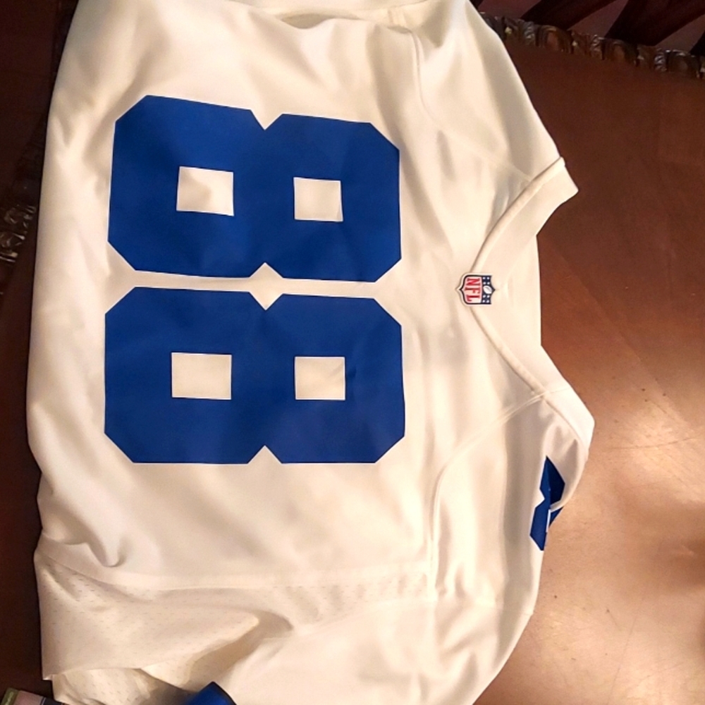 NFL Nike Dez Bryant #88 White and Blue Jersey w/tags. Men size 3XL